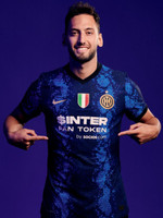 这阵容能拿几冠？哈登选生涯最佳队友：欧文+威少+KD+大帝+哈登