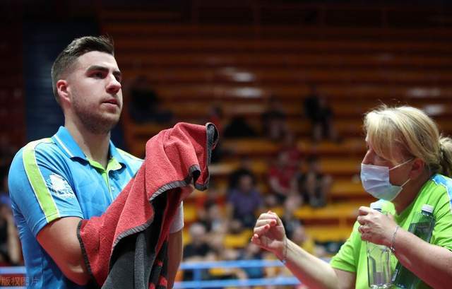 A管理层有 A管理层有